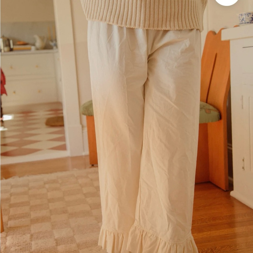 Sonderhaus Ruffle Hem Boxer Pants